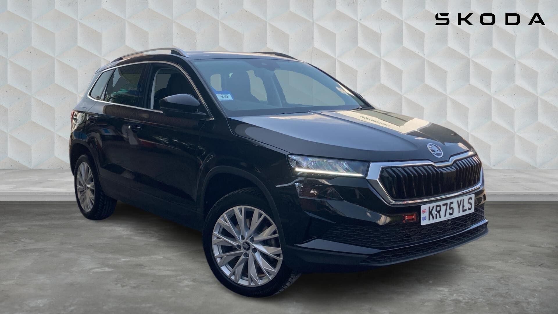 Main listing image - Skoda Karoq