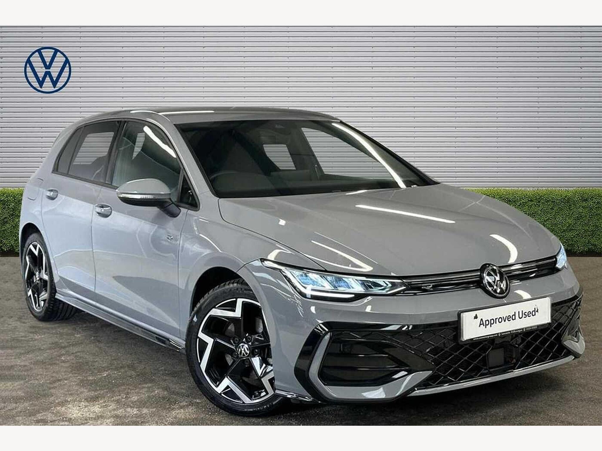 Main listing image - Volkswagen Golf