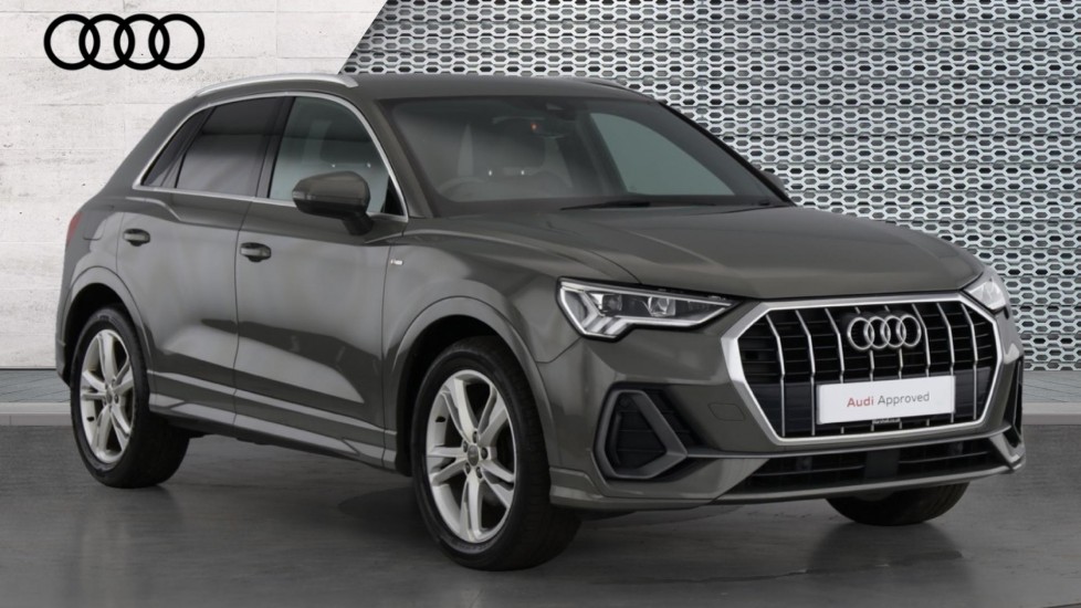 Main listing image - Audi Q3