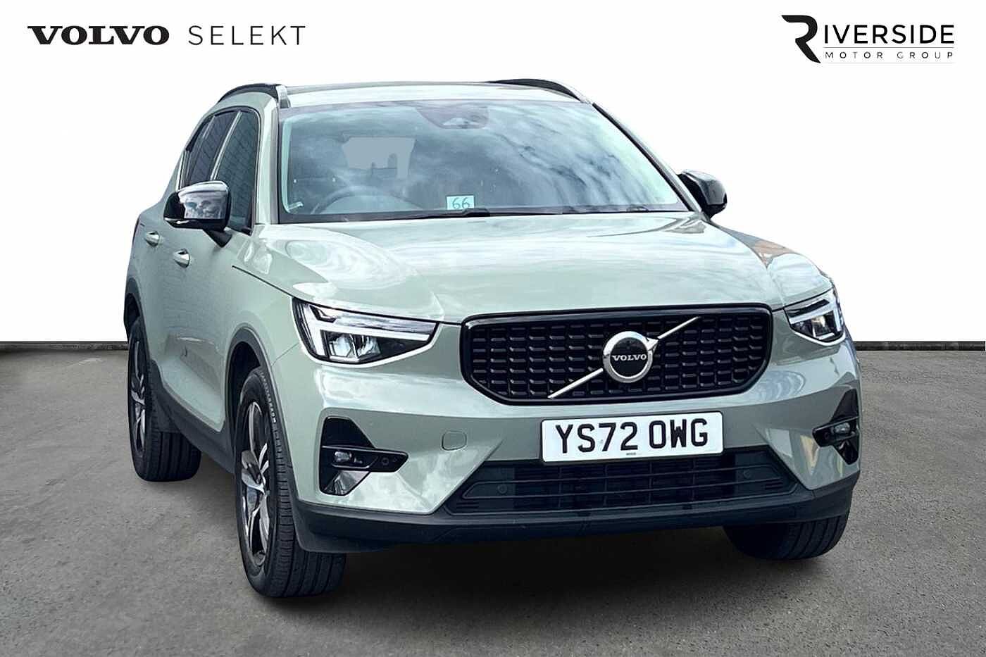Main listing image - Volvo XC40