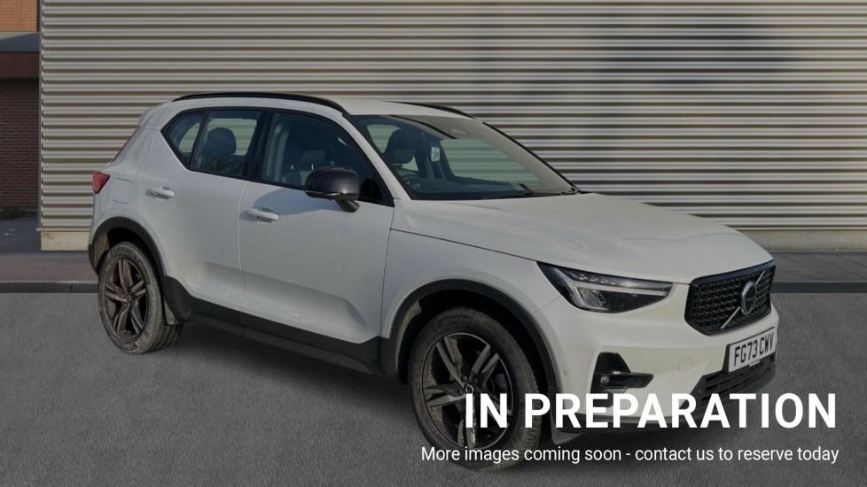 Main listing image - Volvo XC40