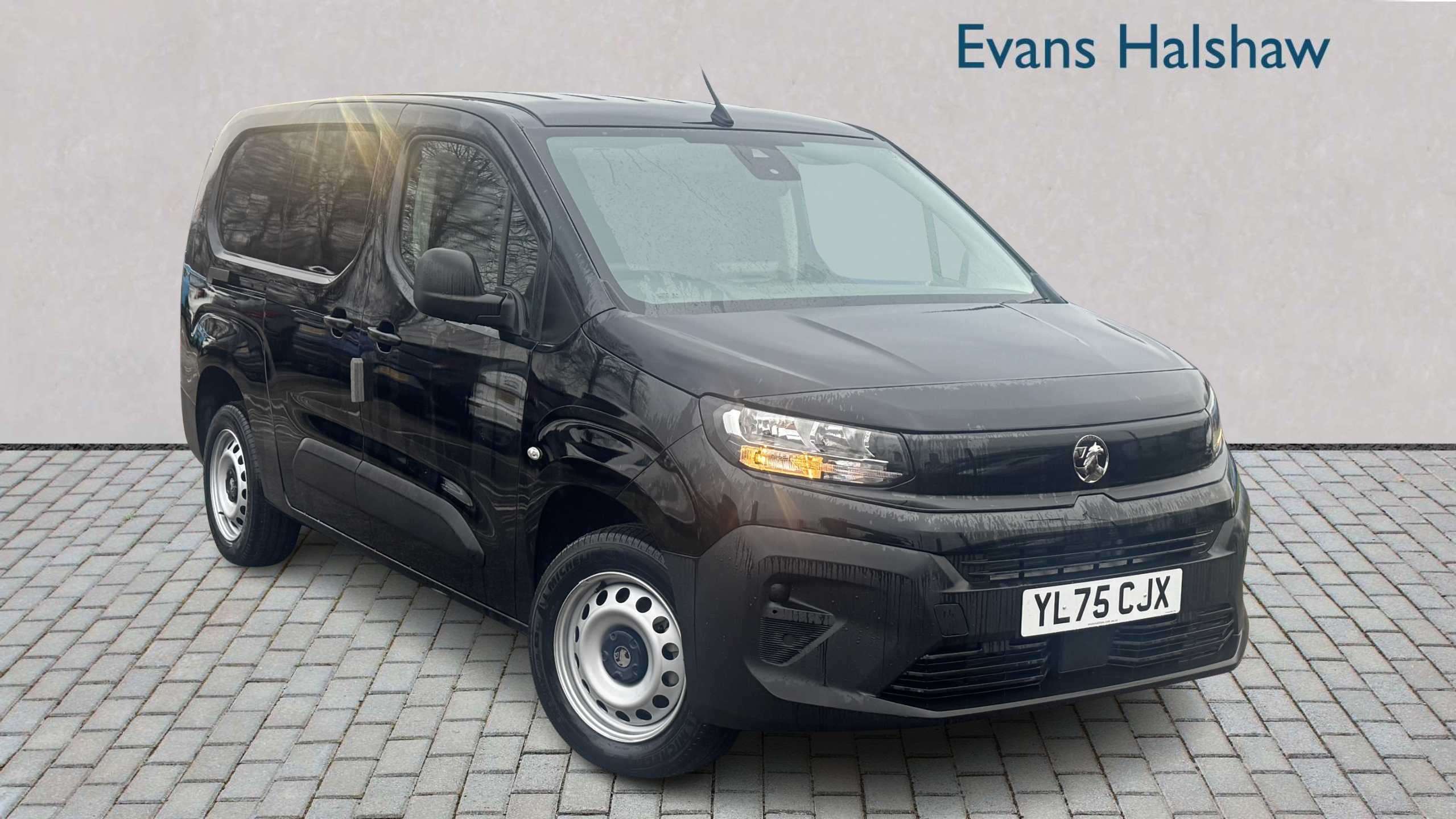 Main listing image - Vauxhall Combo Cargo