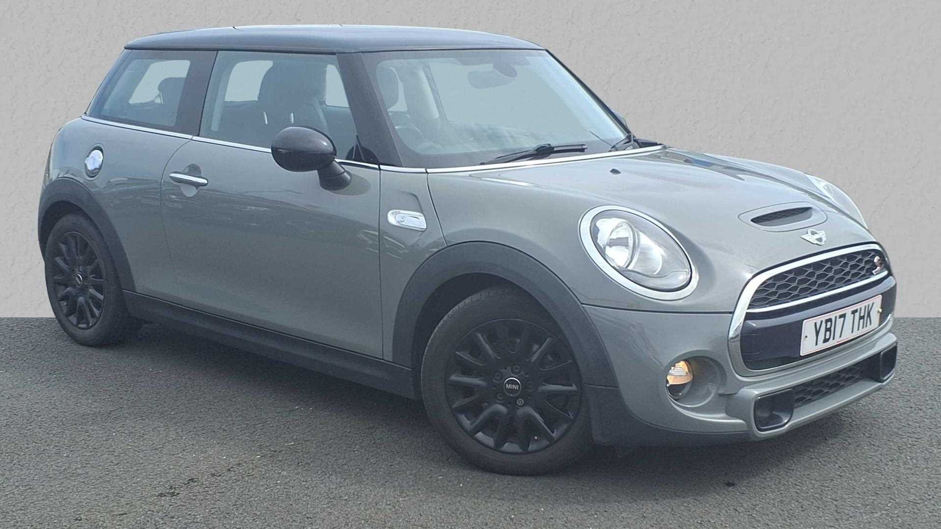 Main listing image - MINI Hatchback
