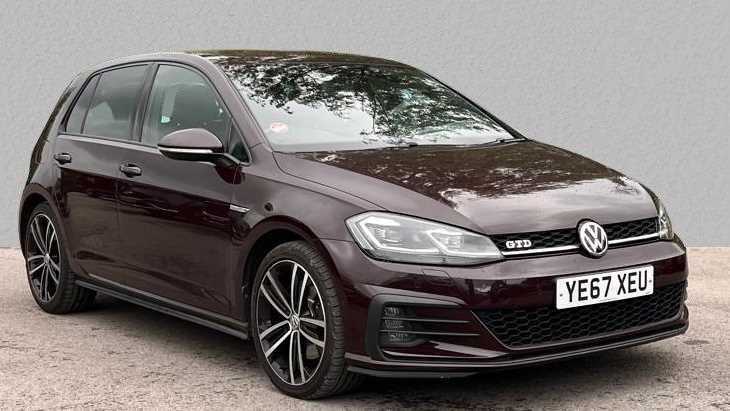 Main listing image - Volkswagen Golf