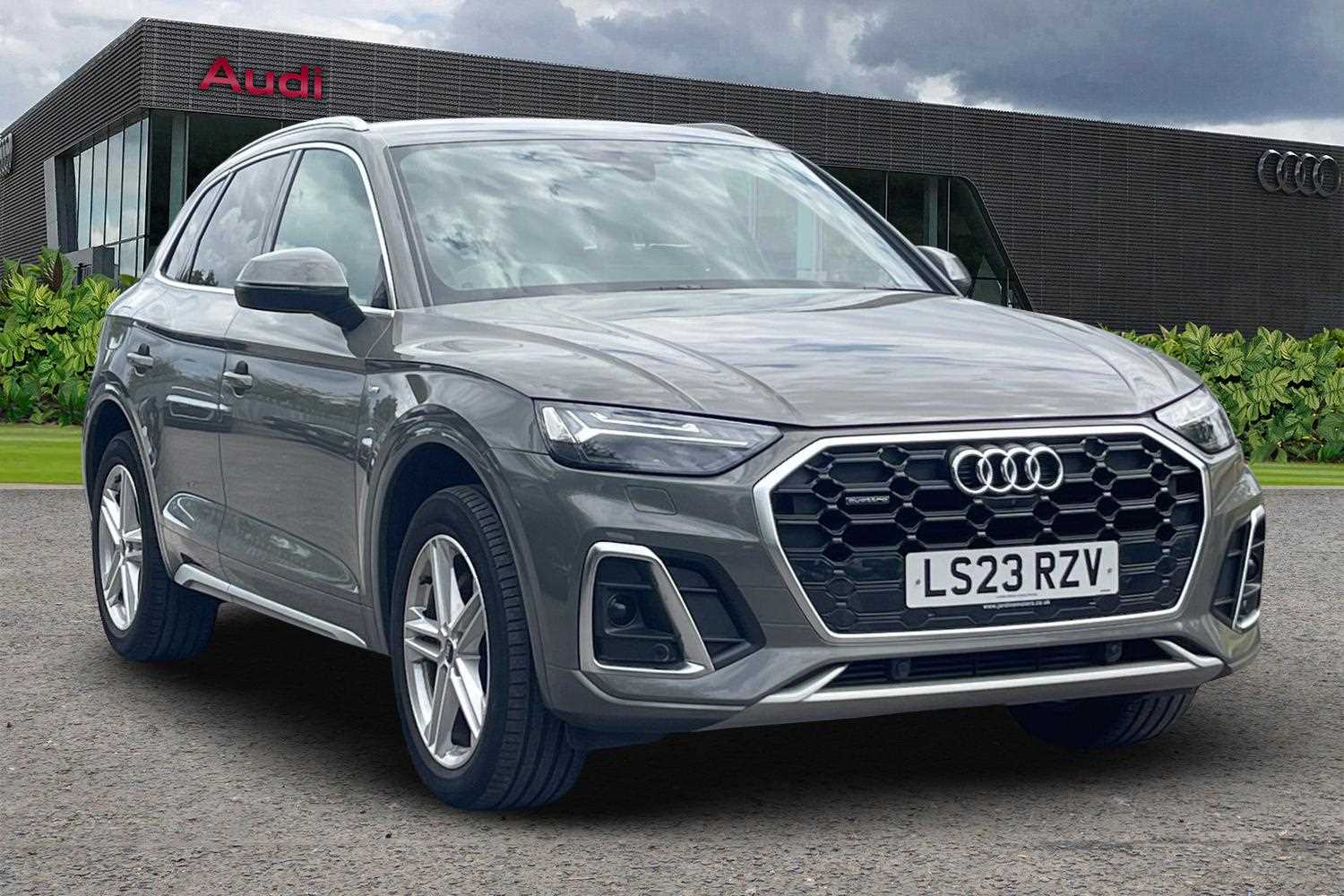 Main listing image - Audi Q5