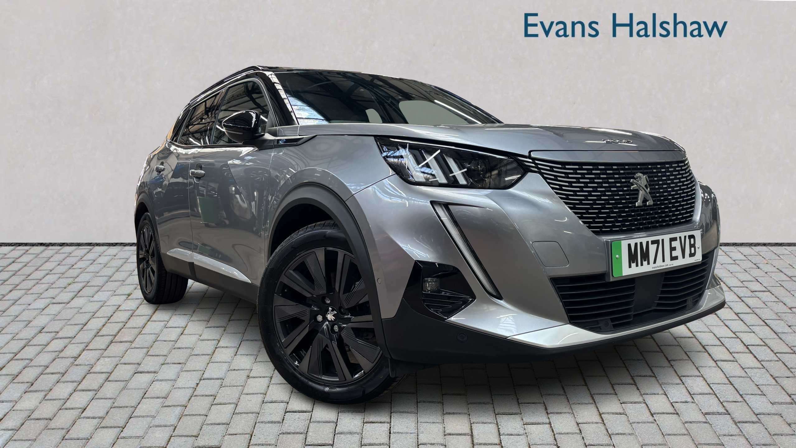 Main listing image - Peugeot e-2008