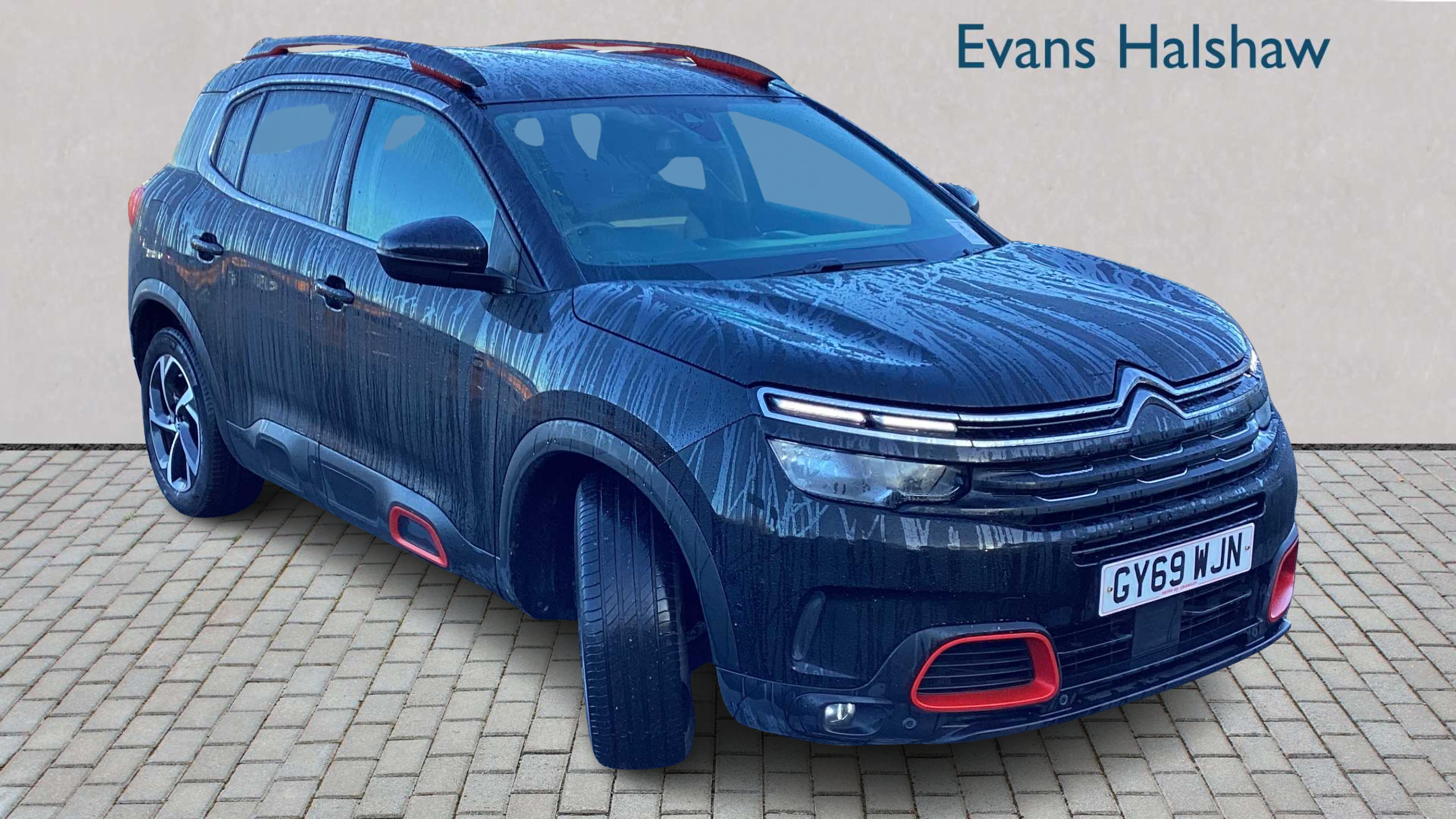 Main listing image - Citroen C5 Aircross