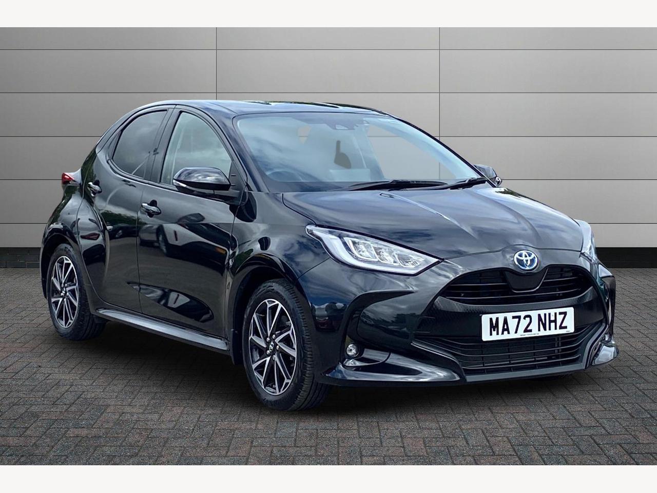 Main listing image - Toyota Yaris