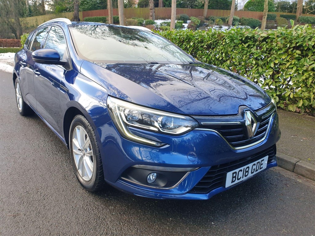 Main listing image - Renault Megane Sport Tourer