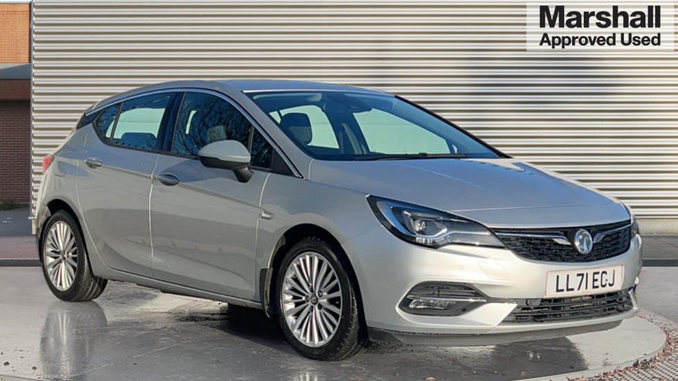 Main listing image - Vauxhall Astra