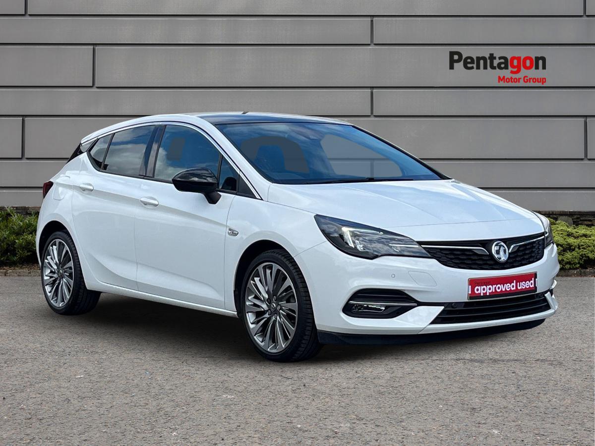 Main listing image - Vauxhall Astra