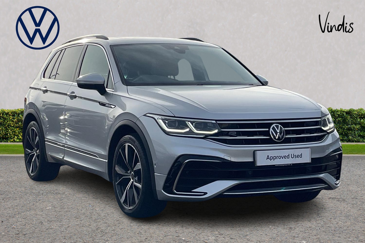 Main listing image - Volkswagen Tiguan