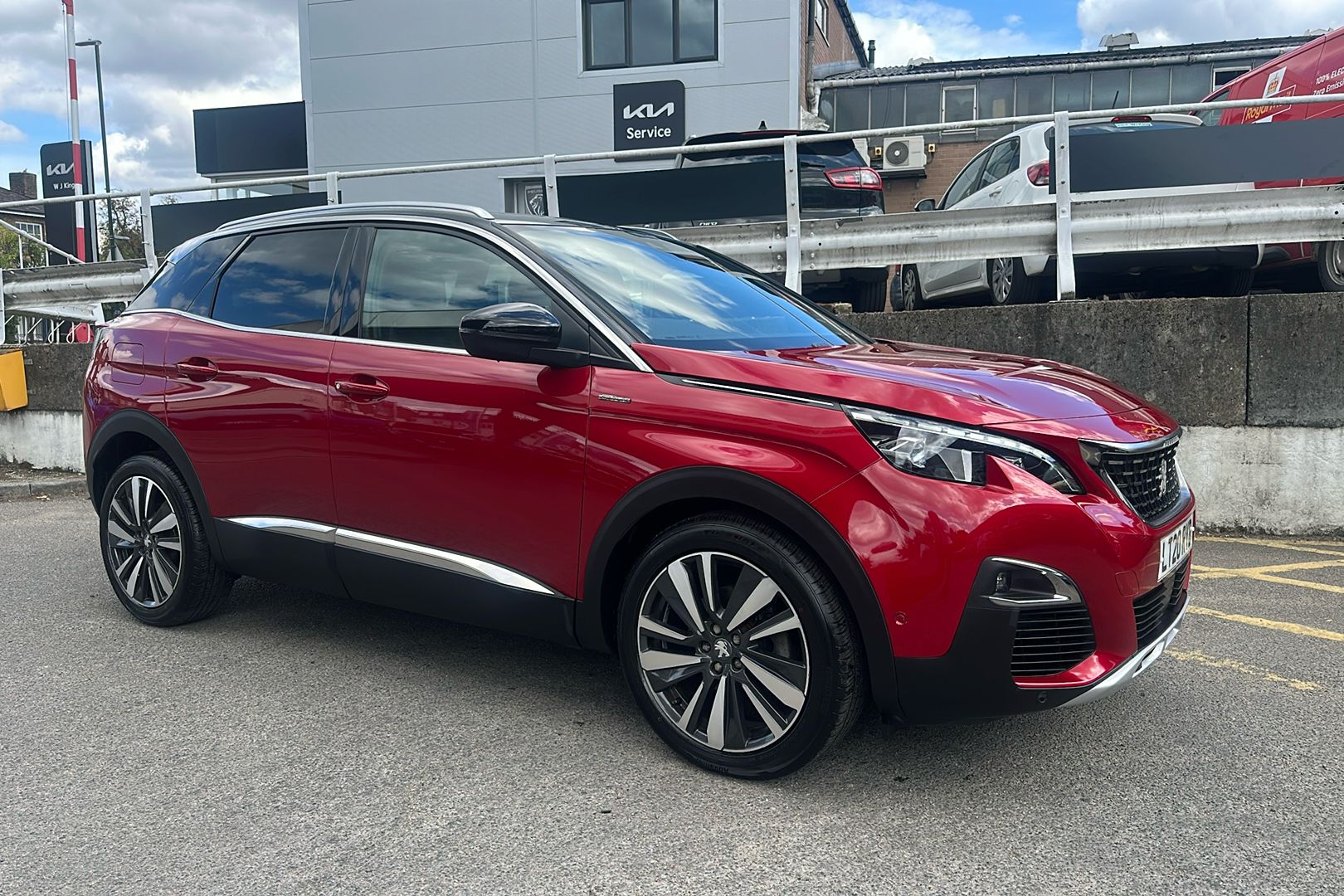 Main listing image - Peugeot 3008