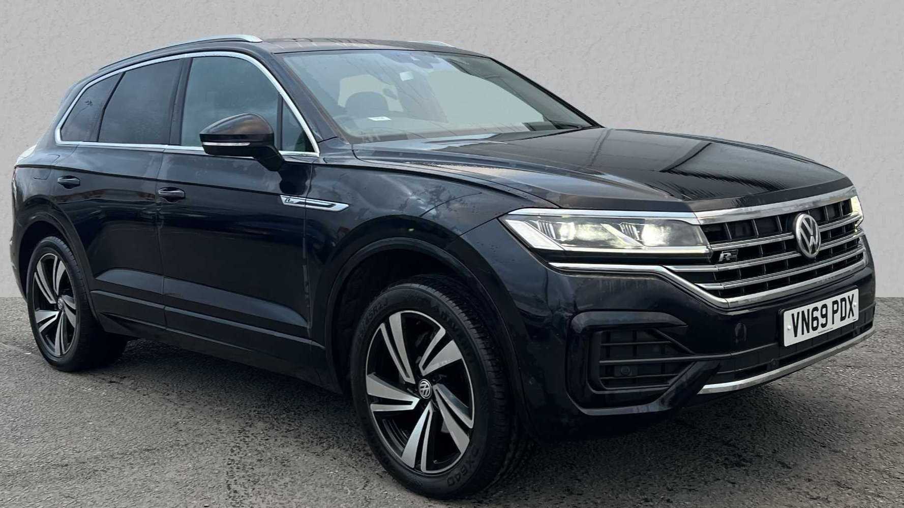 Main listing image - Volkswagen Touareg