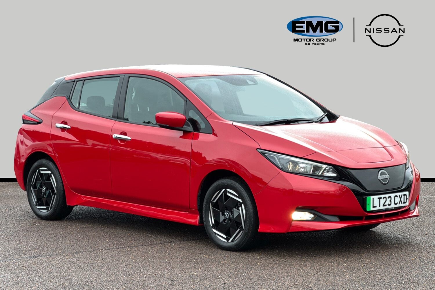 Main listing image - Nissan Leaf