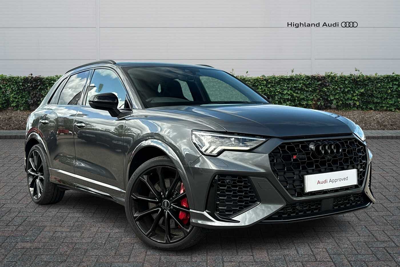 Main listing image - Audi RS Q3