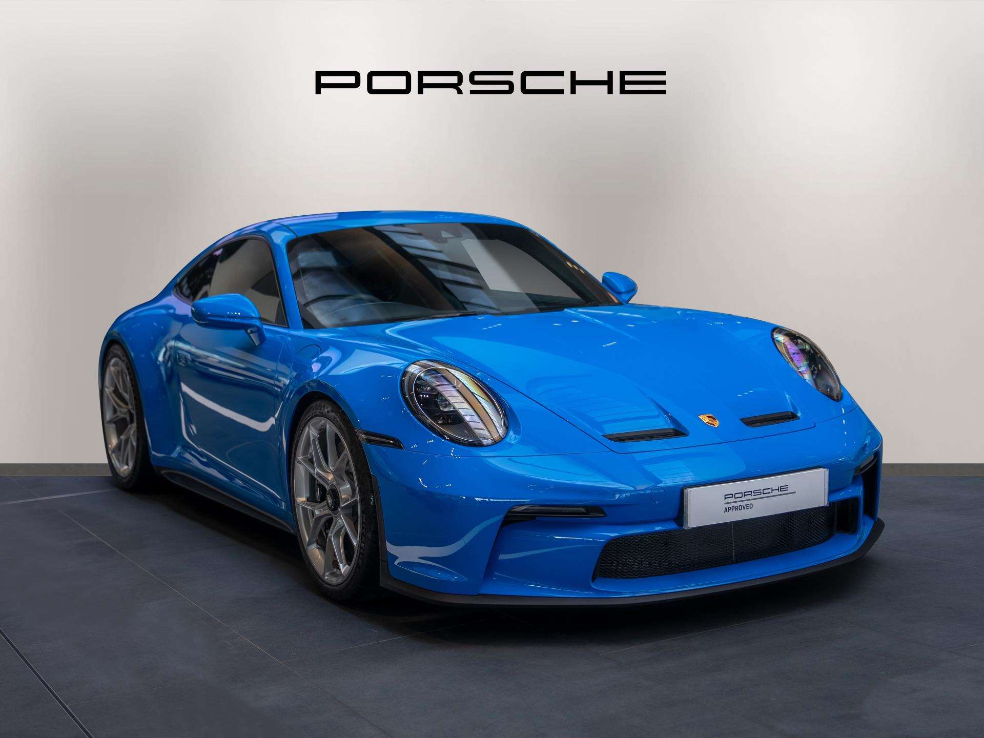 Main listing image - Porsche 911