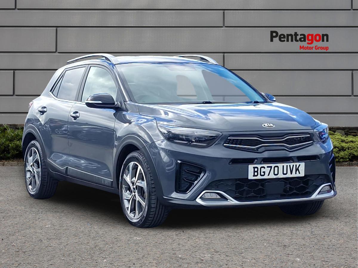 Main listing image - Kia Stonic