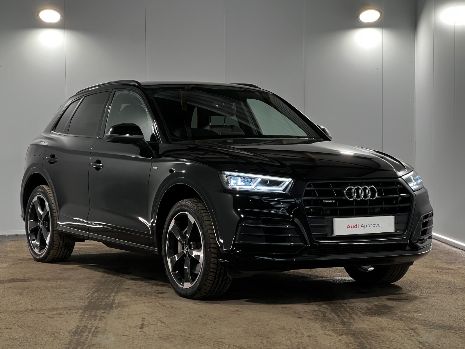 Main listing image - Audi Q5