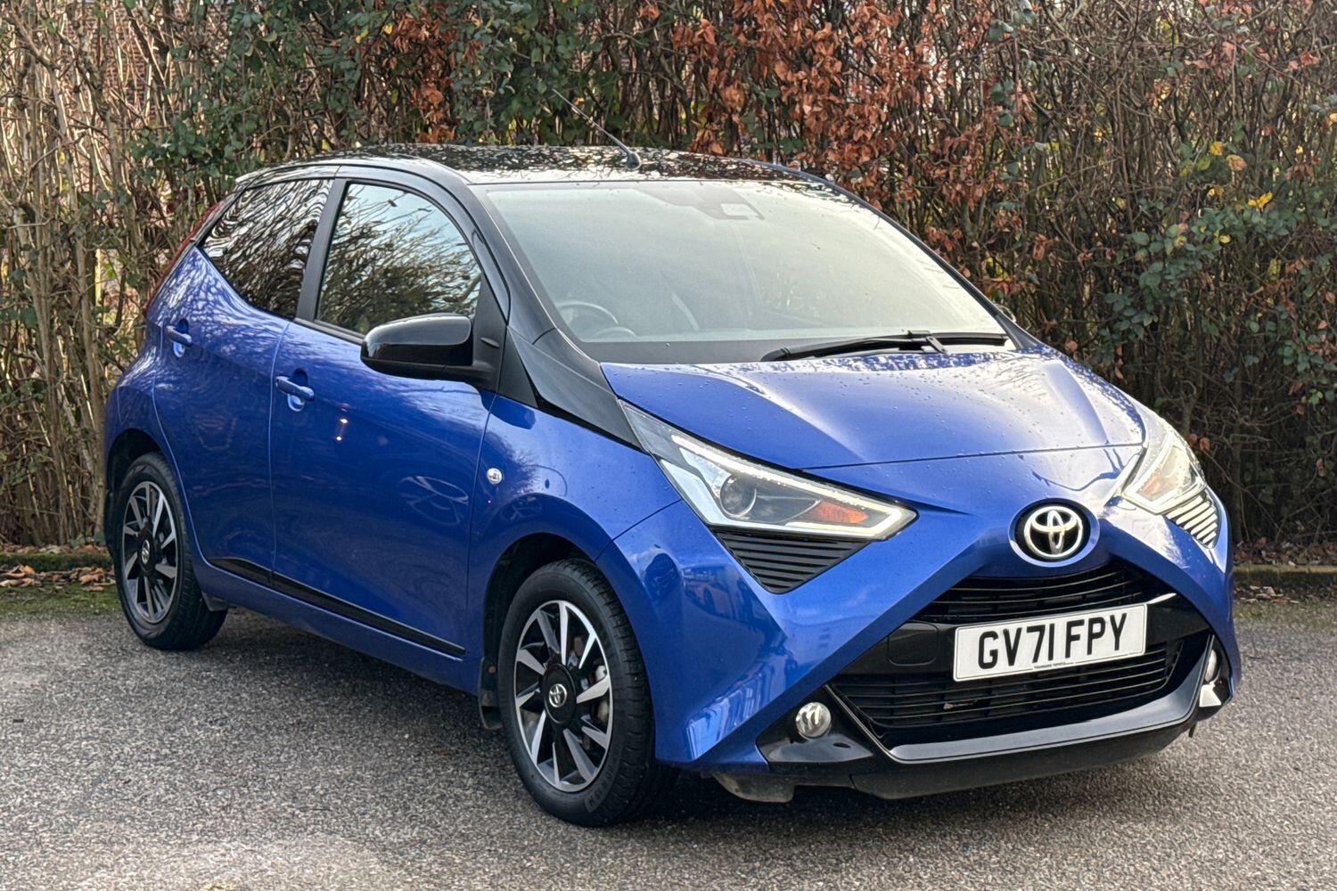 Main listing image - Toyota Aygo