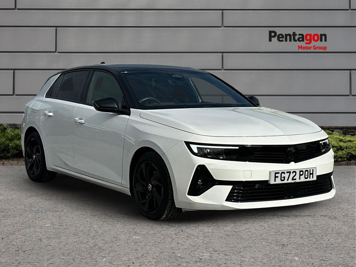 Main listing image - Vauxhall Astra