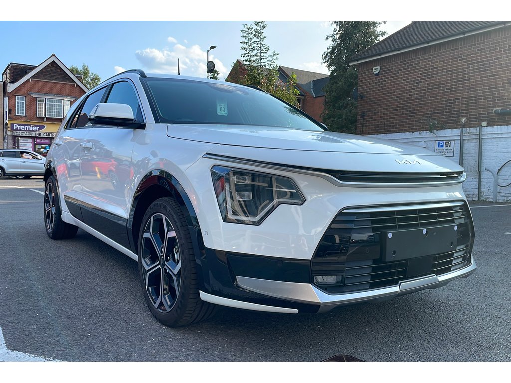 Main listing image - Kia Niro