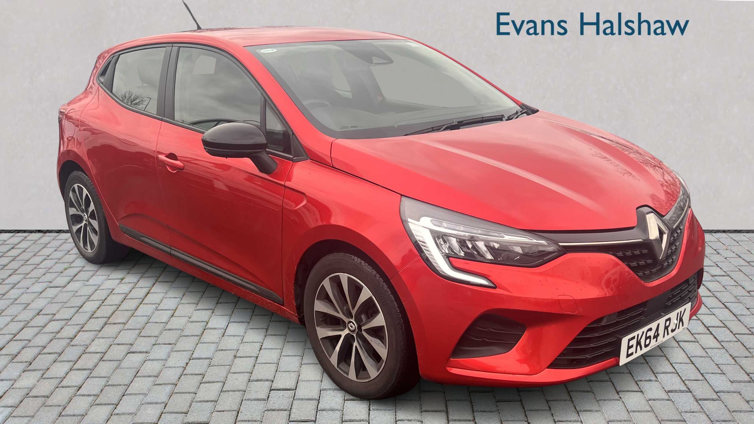 Main listing image - Renault Clio