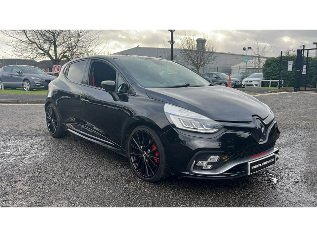 Main listing image - Renault Clio