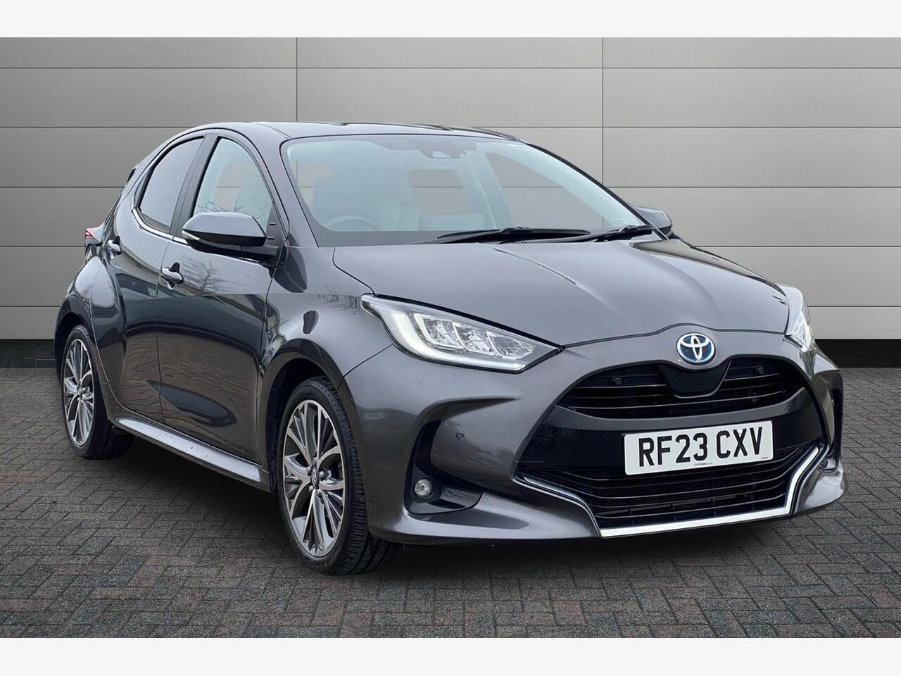 Main listing image - Toyota Yaris