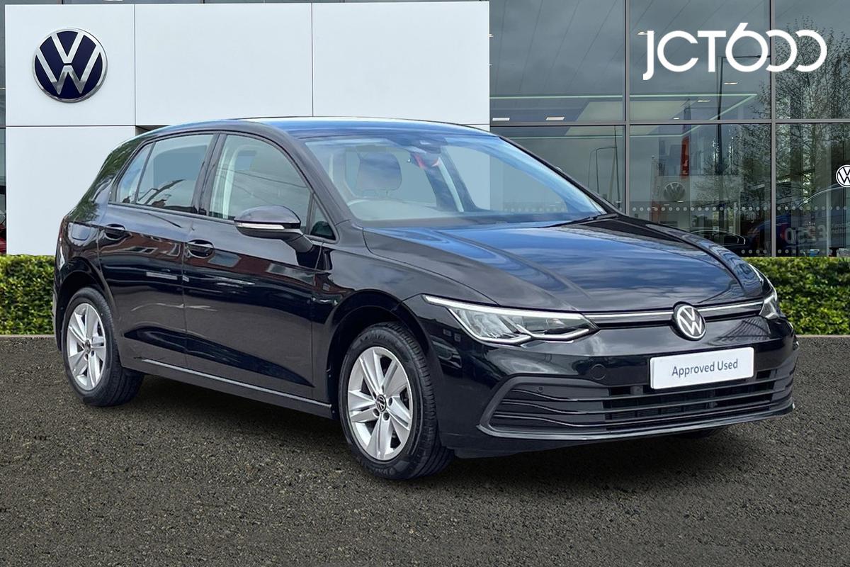 Main listing image - Volkswagen Golf