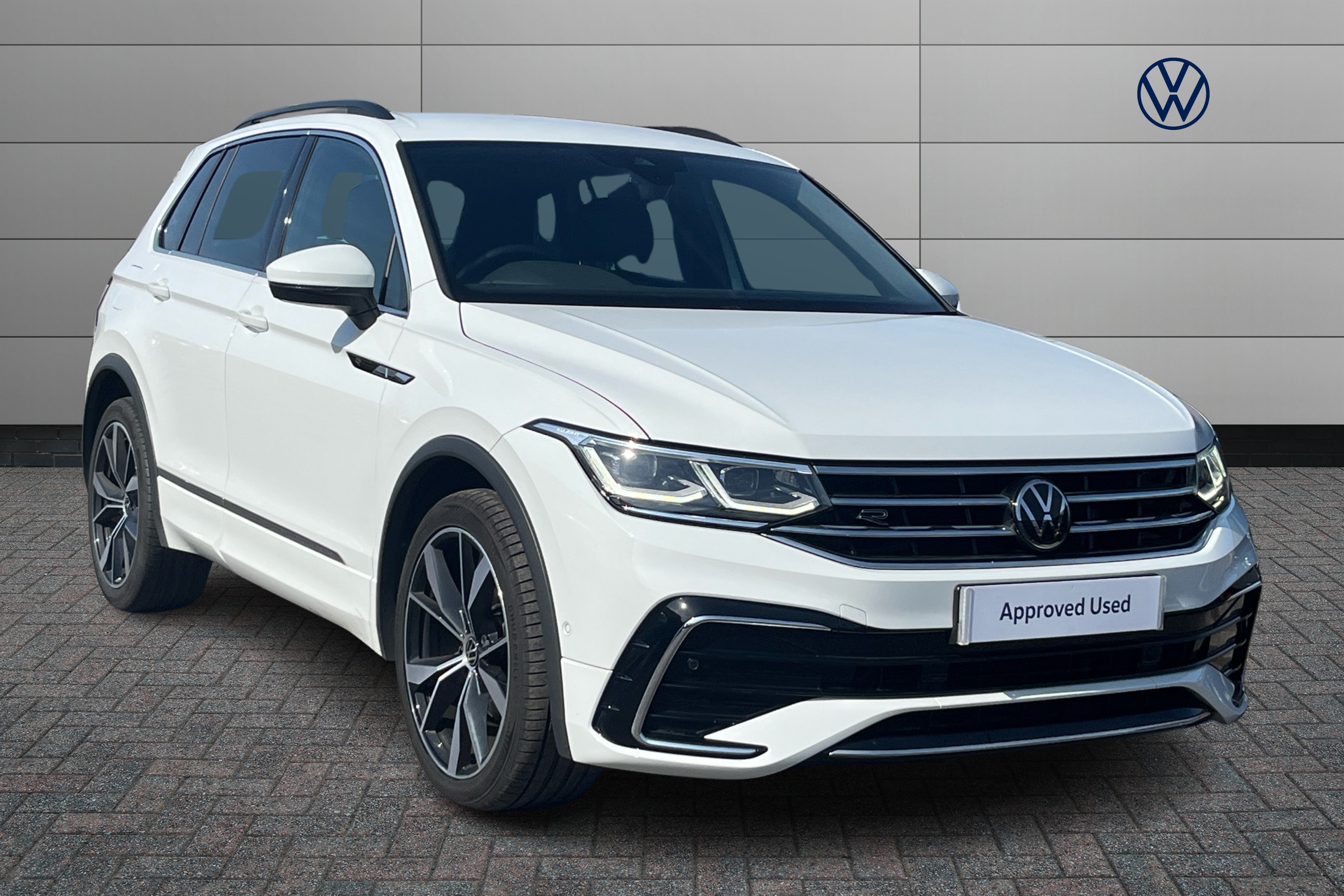 Main listing image - Volkswagen Tiguan