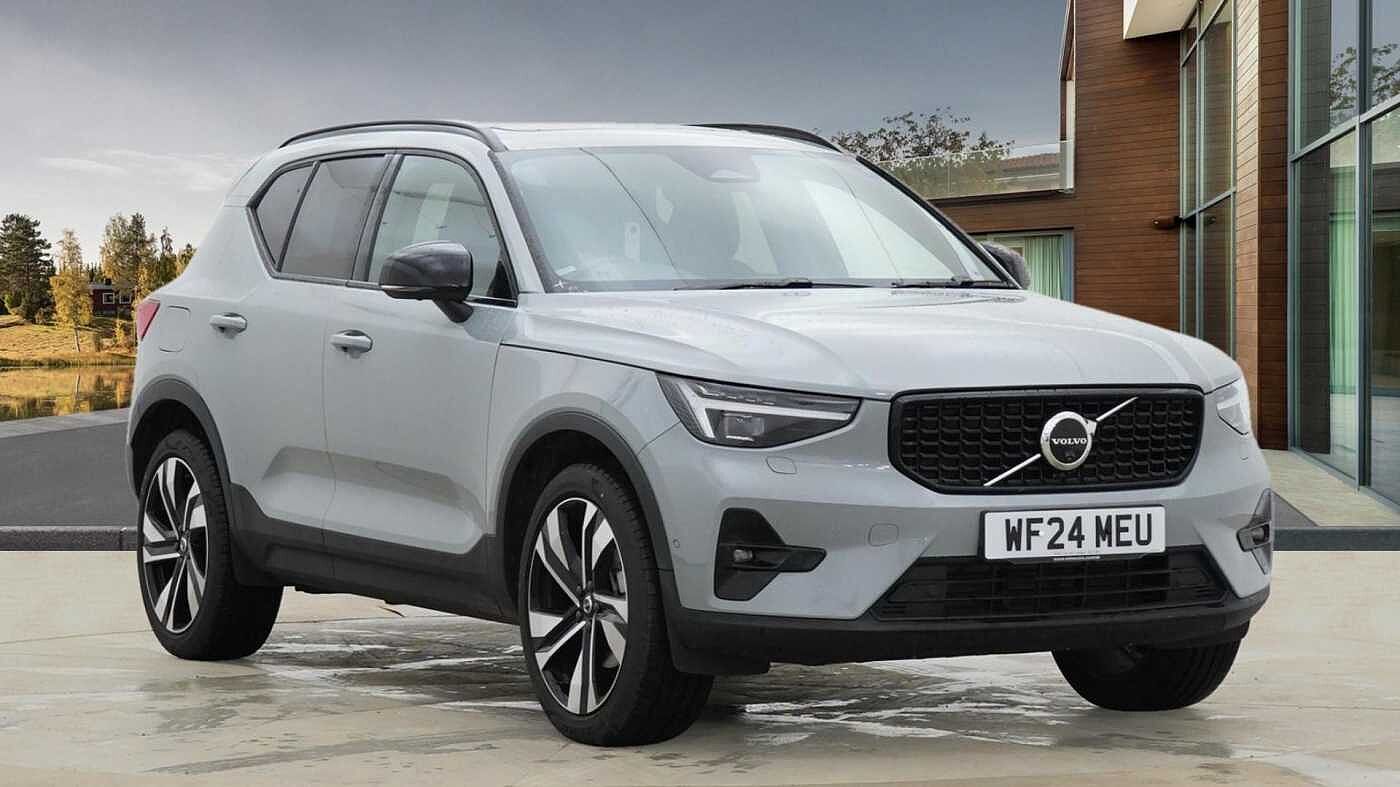 Main listing image - Volvo XC40