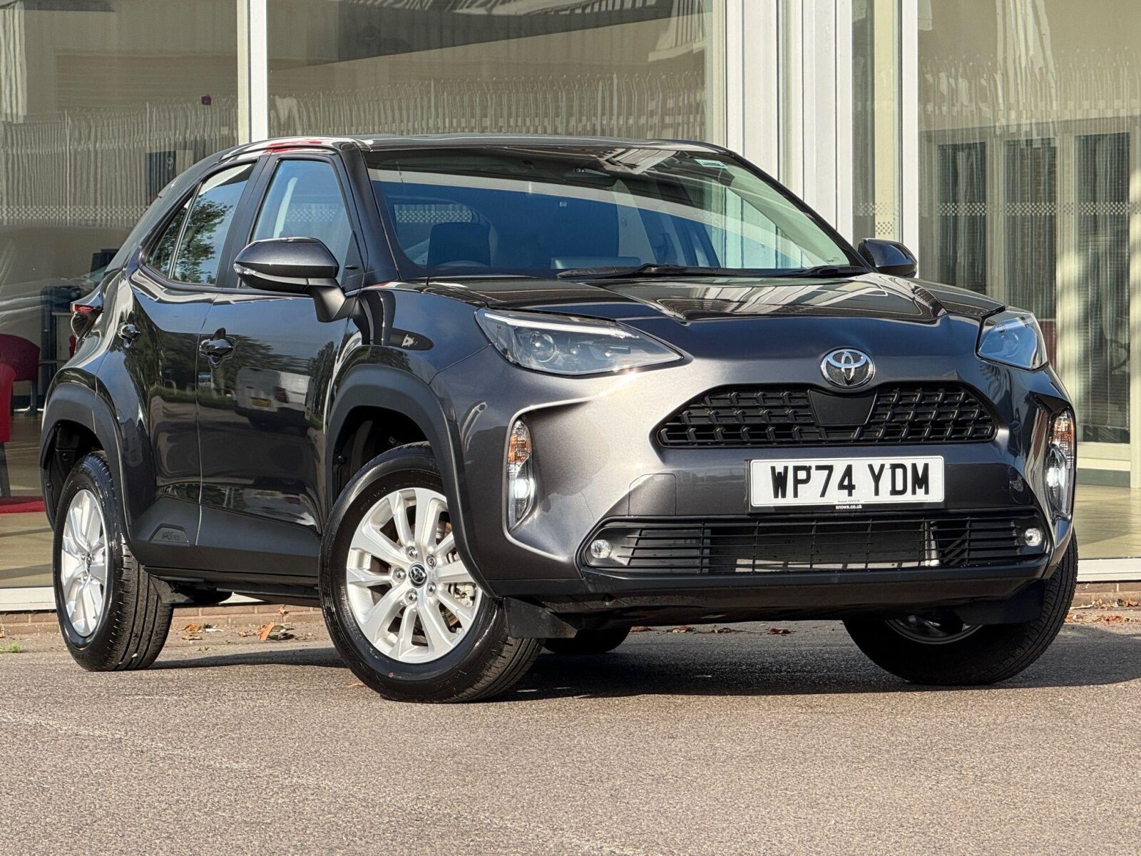 Main listing image - Toyota Yaris Cross