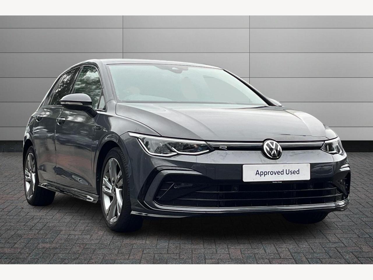 Main listing image - Volkswagen Golf