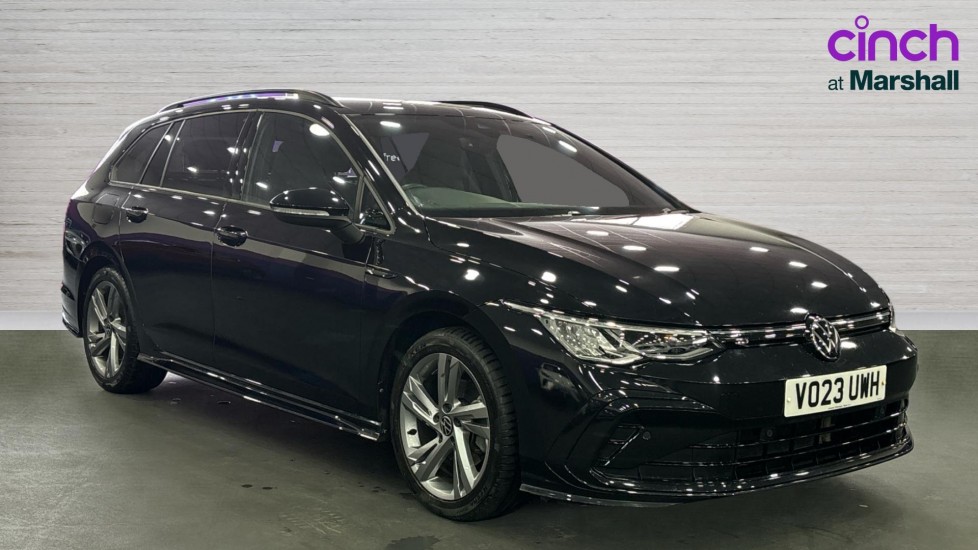 Main listing image - Volkswagen Golf Estate