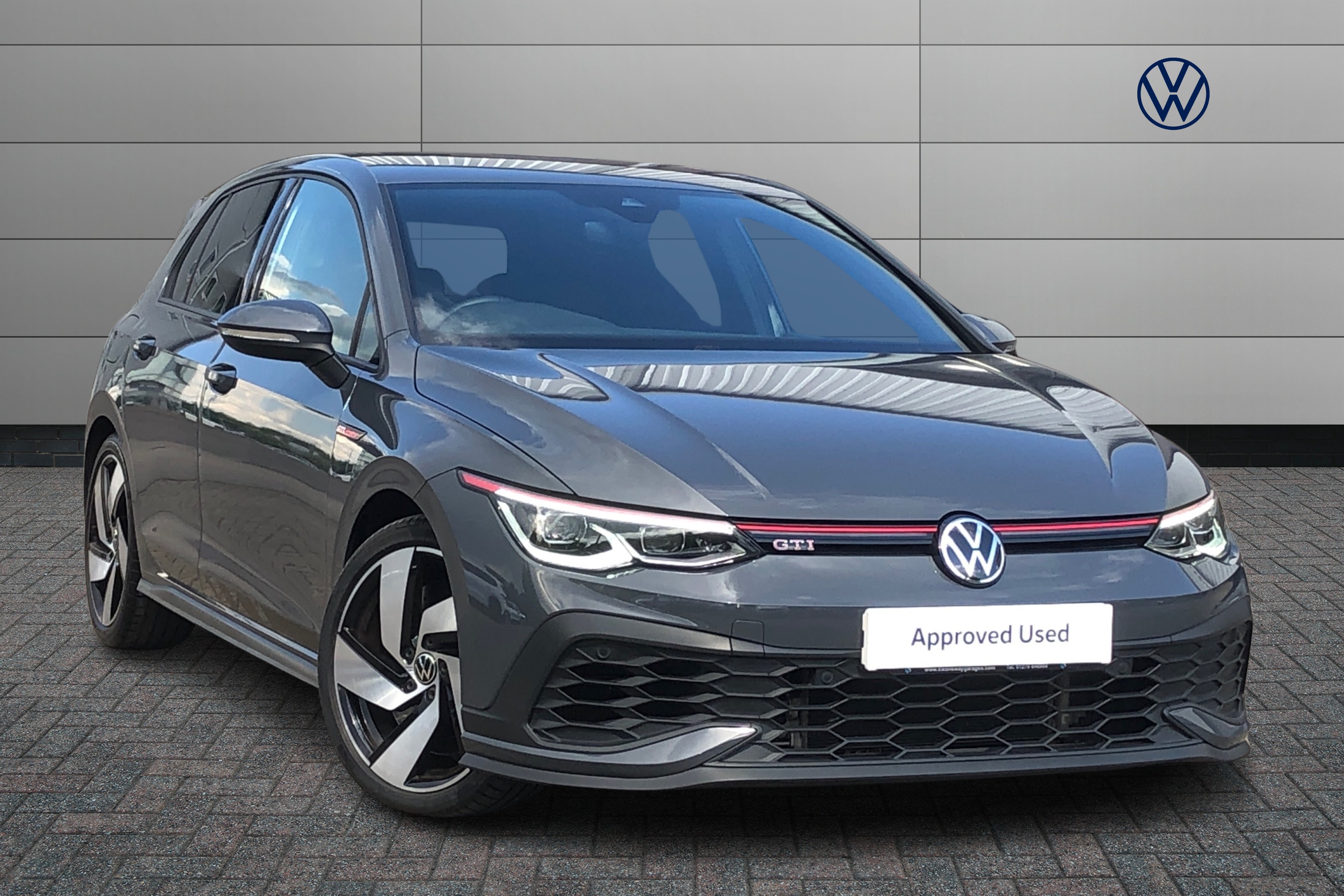 Main listing image - Volkswagen Golf GTI