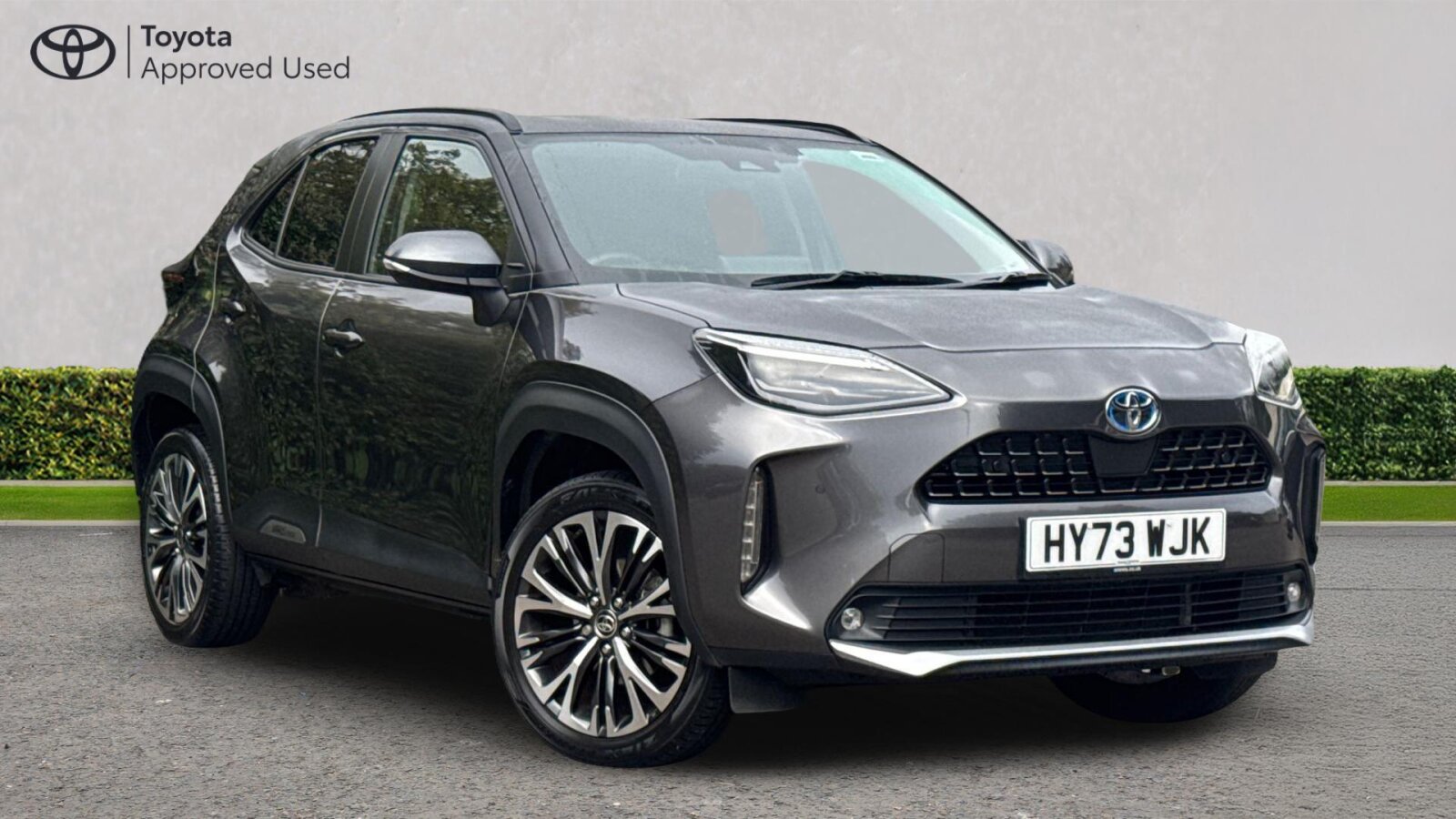 Main listing image - Toyota Yaris Cross