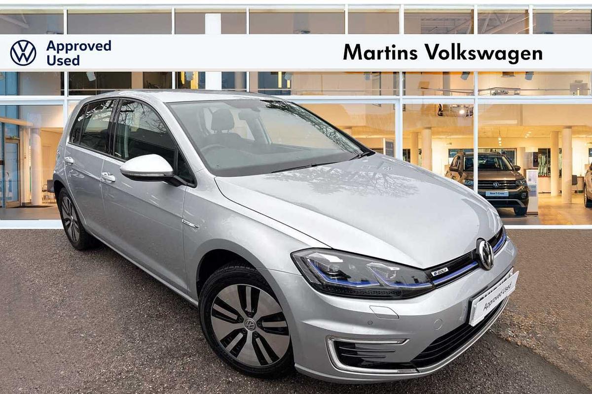 Main listing image - Volkswagen e-Golf