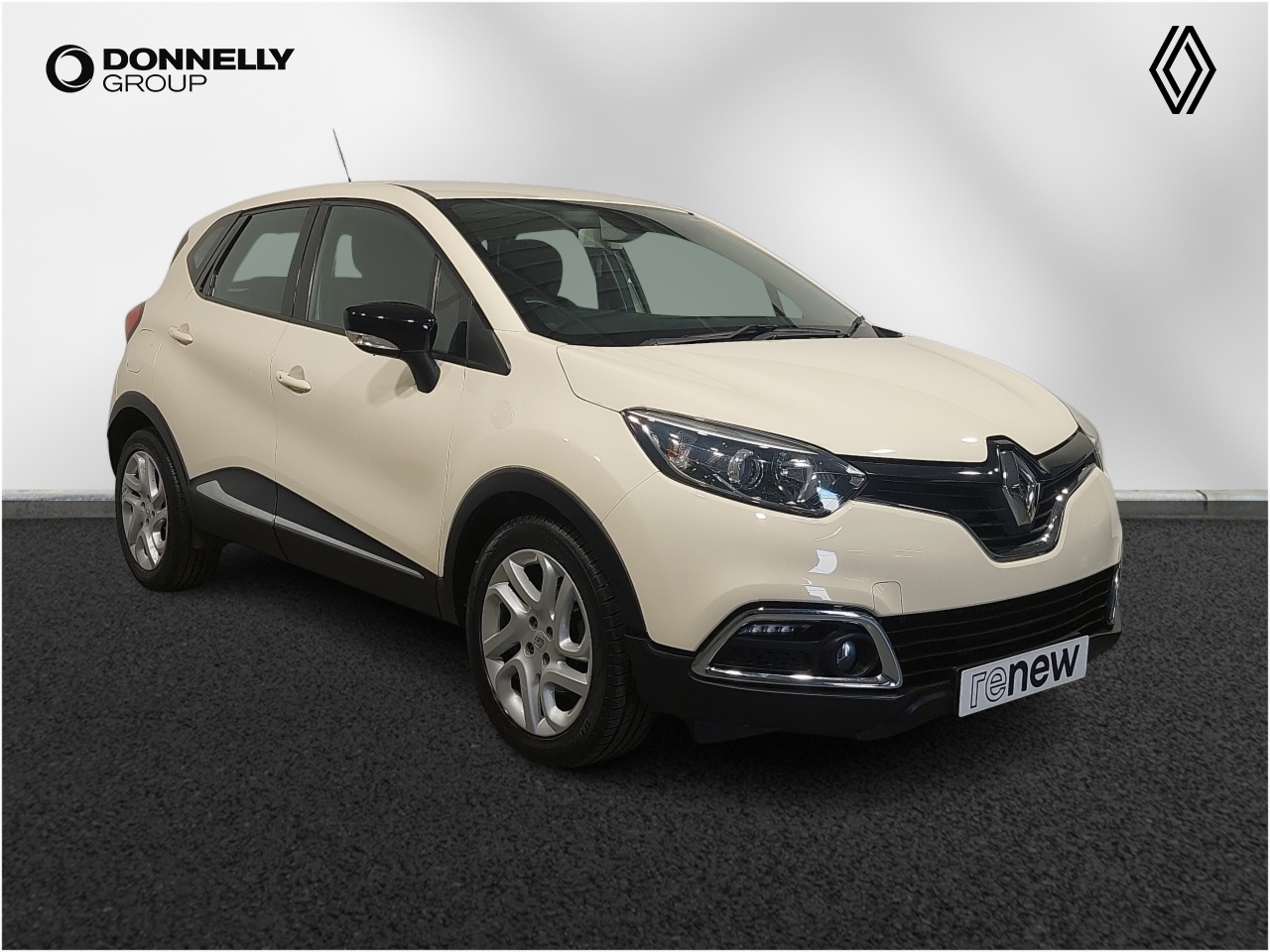 Main listing image - Renault Captur