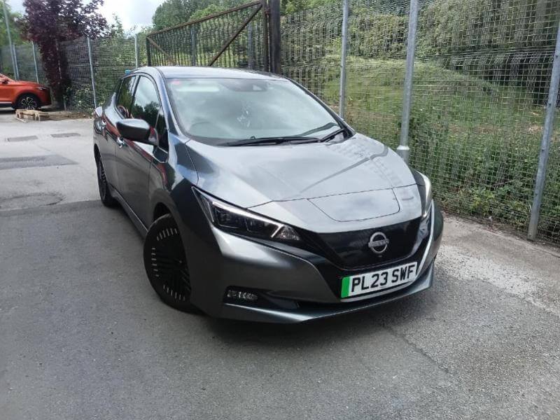 Main listing image - Nissan Leaf