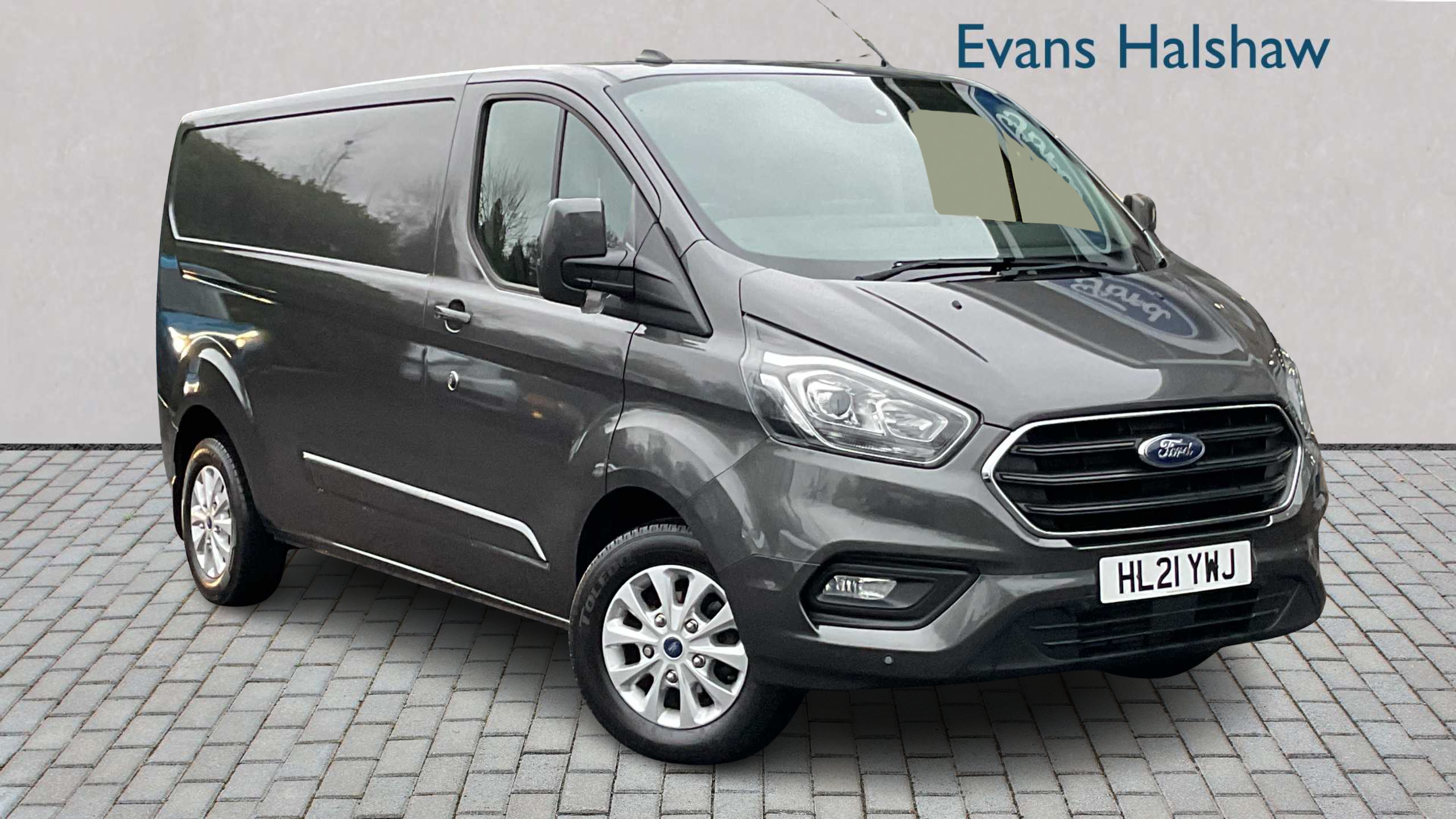Main listing image - Ford Transit Custom