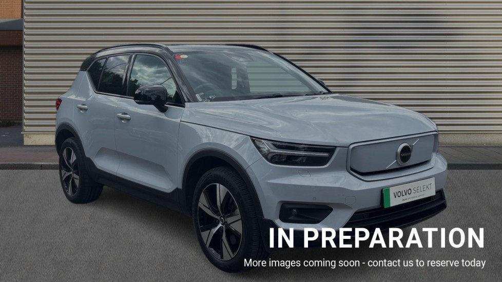 Main listing image - Volvo XC40 Recharge