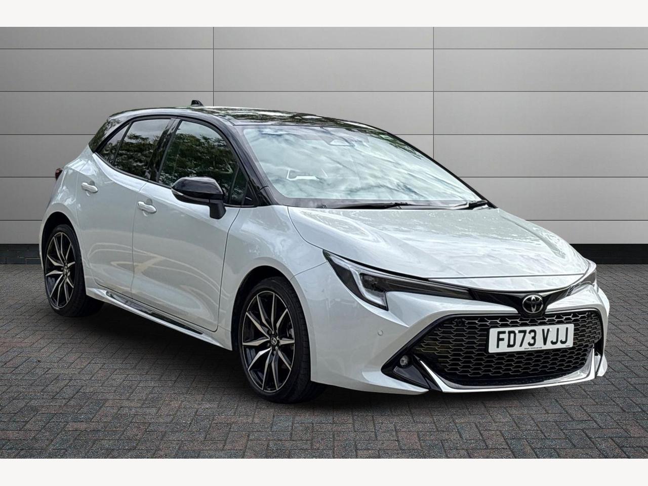 Main listing image - Toyota Corolla