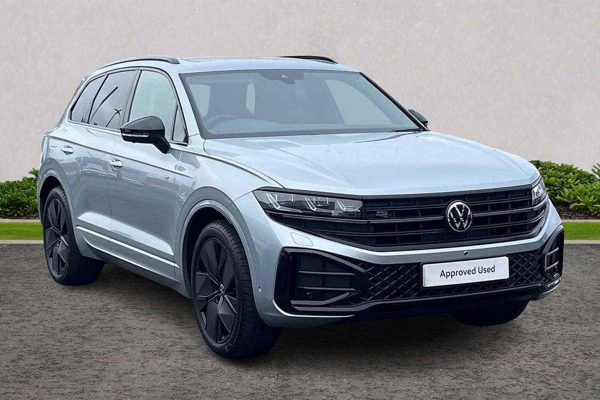 Main listing image - Volkswagen Touareg