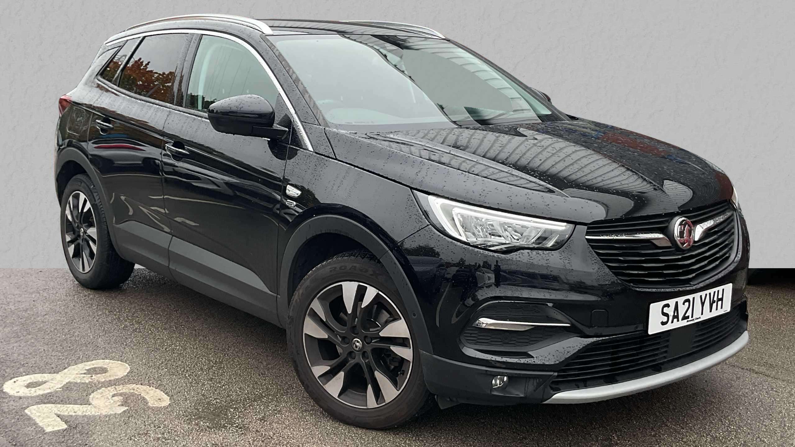Main listing image - Vauxhall Grandland X
