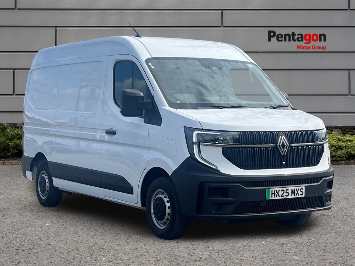 Main listing image - Renault Master