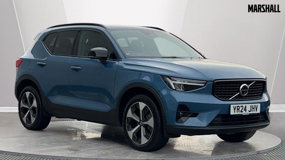 Main listing image - Volvo XC40