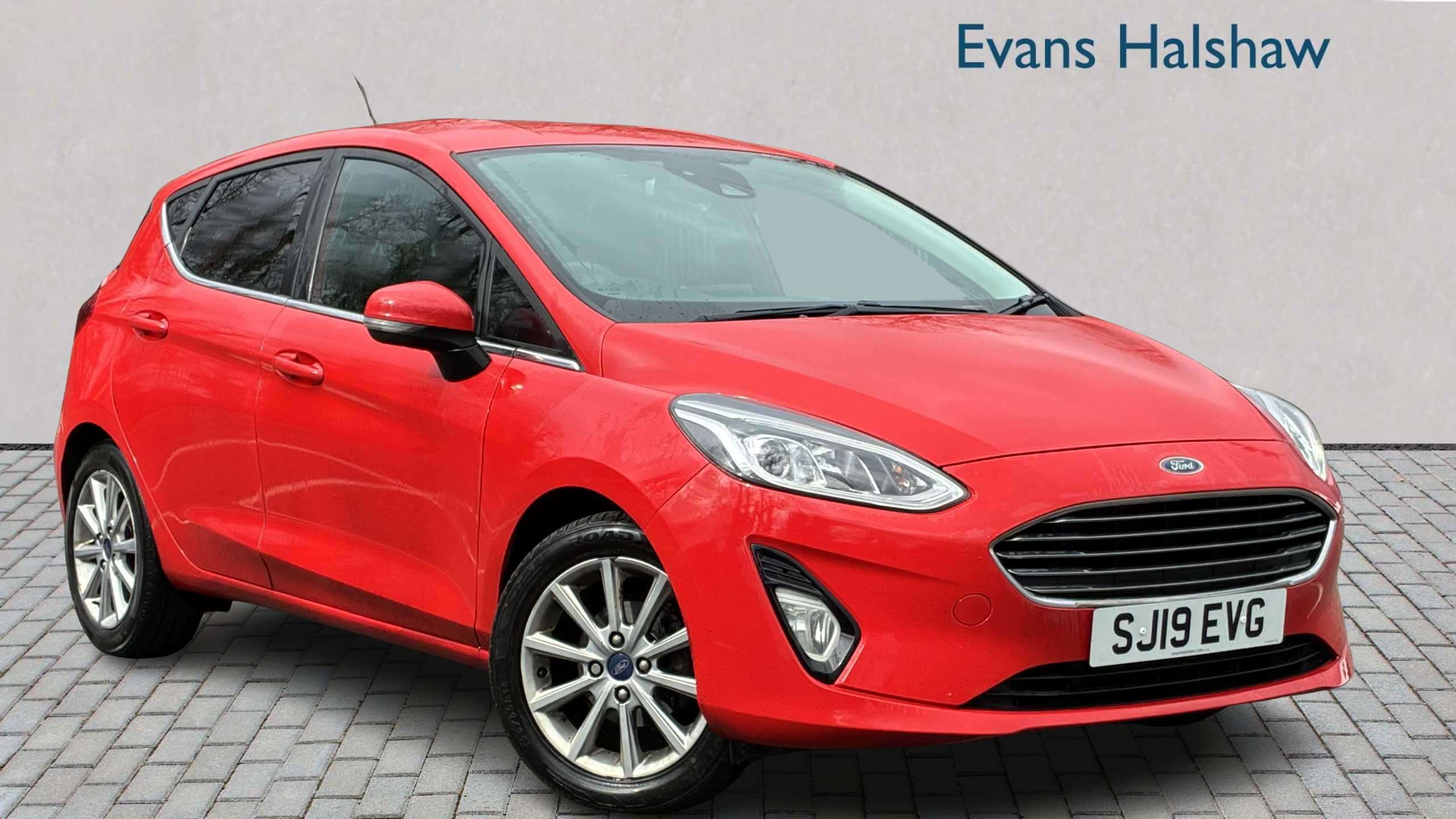 Main listing image - Ford Fiesta