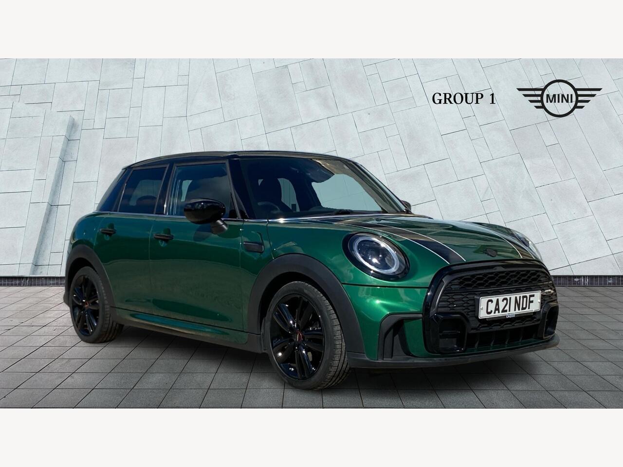 Main listing image - MINI Hatchback