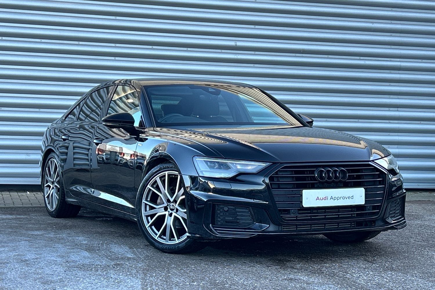 Main listing image - Audi A6